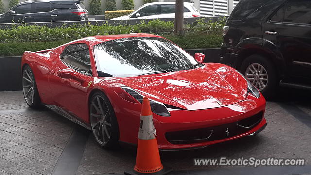 Ferrari 458 Italia spotted in Jakarta, Indonesia