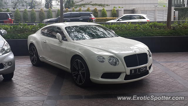 Bentley Continental spotted in Jakarta, Indonesia