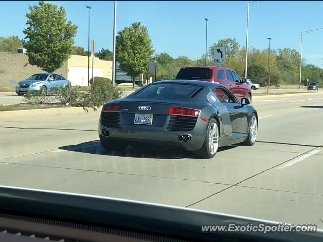 Audi R8 spotted in Chicago, Illinois