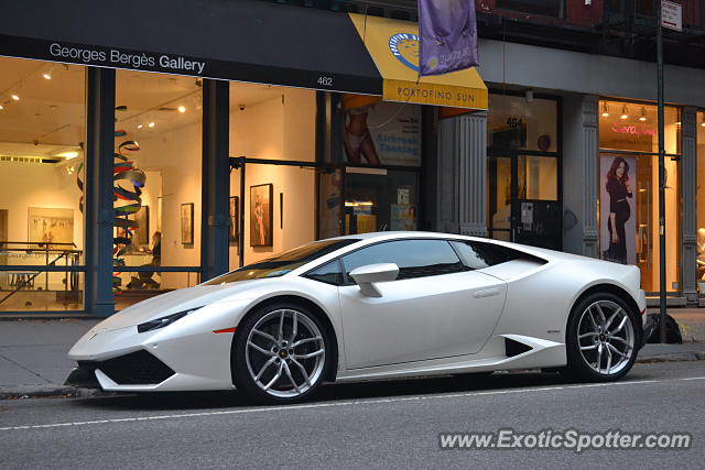 Lamborghini Huracan spotted in Manhattan, New York