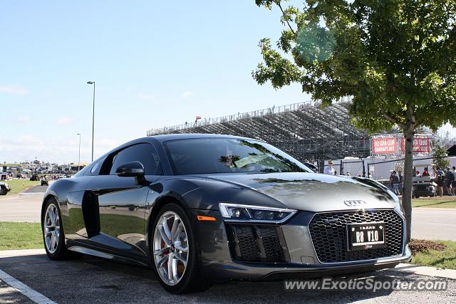 Audi R8 spotted in Austin, Texas