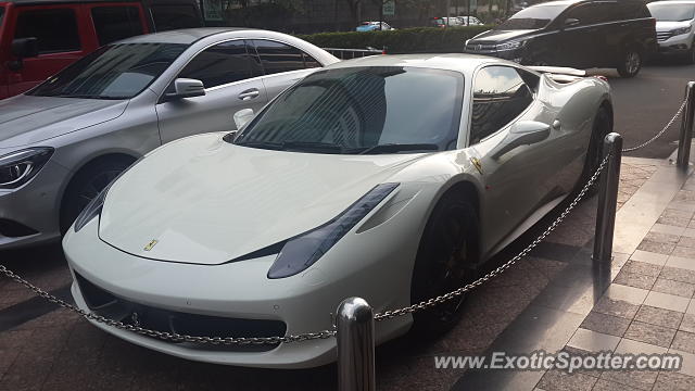 Ferrari 458 Italia spotted in Jakarta, Indonesia