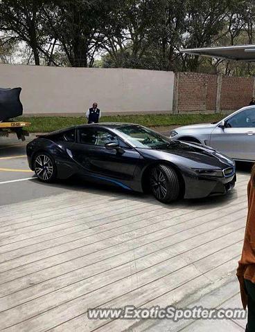 BMW I8 spotted in Lima, Peru