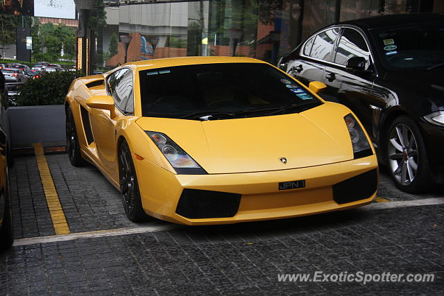 Lamborghini Gallardo spotted in Kuala Lumpur, Malaysia