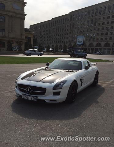 Mercedes SLS AMG spotted in Baku, Azerbaijan
