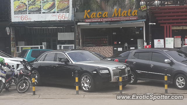 Rolls-Royce Ghost spotted in Jakarta, Indonesia