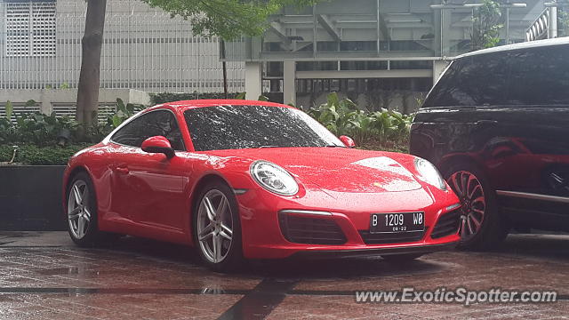 Porsche 911 spotted in Jakarta, Indonesia