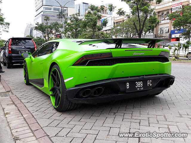 Lamborghini Huracan spotted in Jakarta, Indonesia