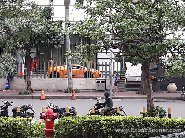 Lamborghini Gallardo spotted in Jakarta, Indonesia