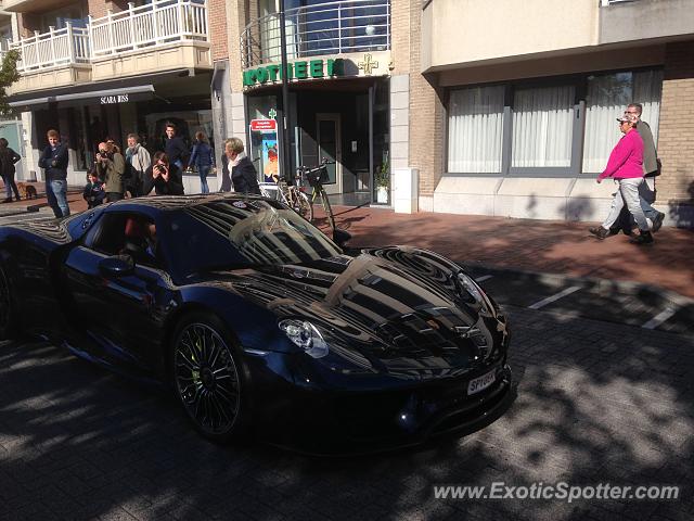 Porsche 918 Spyder spotted in Heist aan Zee, Belgium