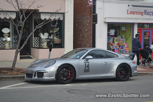 Porsche 911 GT3 spotted in Ridgewood, New Jersey