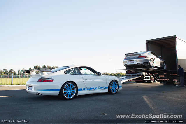 Porsche 911 GT3 spotted in Curitiba, PR, Brazil