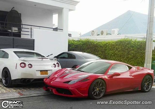 Ferrari 458 Italia spotted in Girardot, Colombia