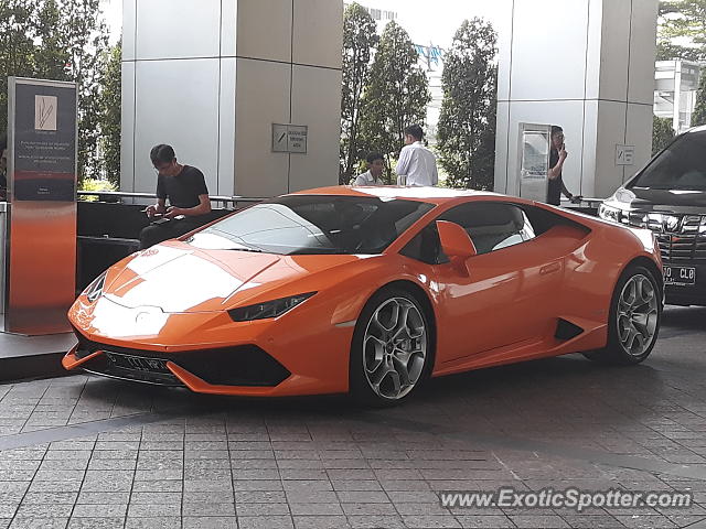 Lamborghini Huracan spotted in Jakarta, Indonesia