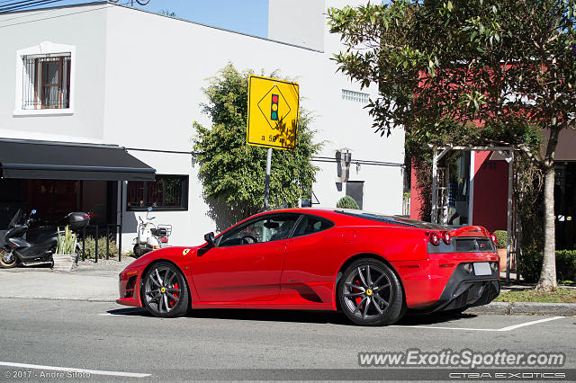 Ferrari F430 spotted in Curitiba, PR, Brazil