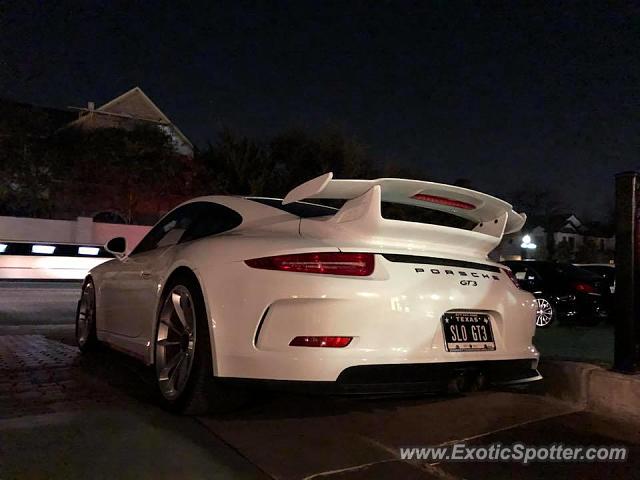 Porsche 911 GT3 spotted in Dallas, Texas