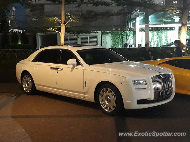 Rolls-Royce Ghost spotted in Jakarta, Indonesia