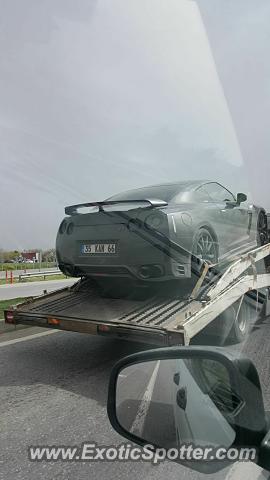 Nissan GT-R spotted in Istanbul, Turkey