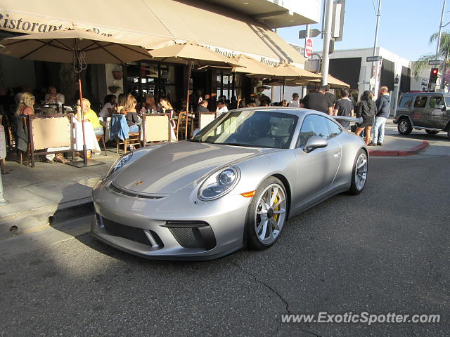 Porsche 911 GT3 spotted in Beverly Hills, California