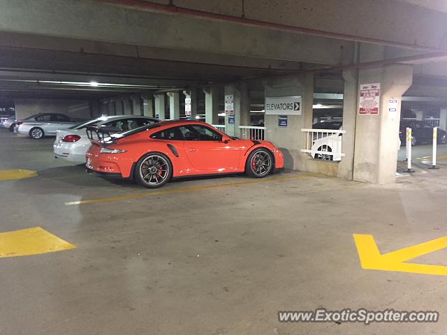 Porsche 911 GT3 spotted in Dallas, Texas