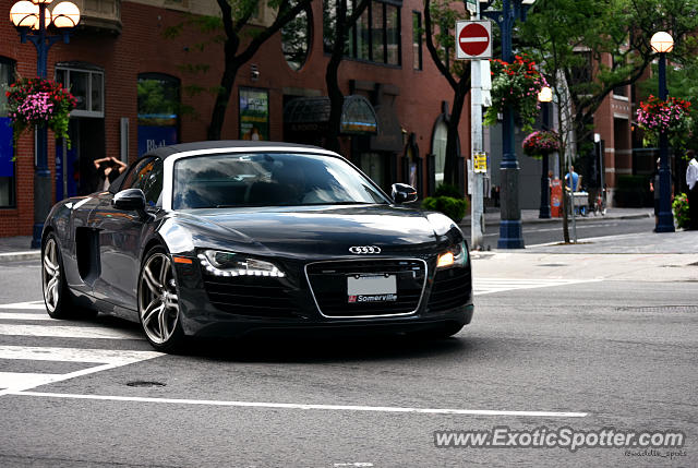 Audi R8 spotted in Toronto, Canada