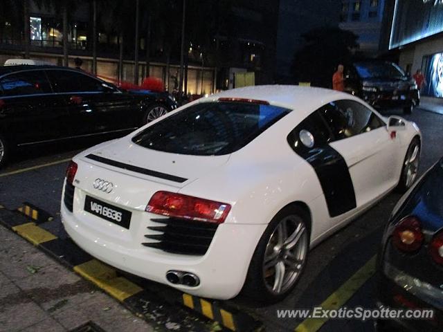 Audi R8 spotted in Kuala lumpur, Malaysia