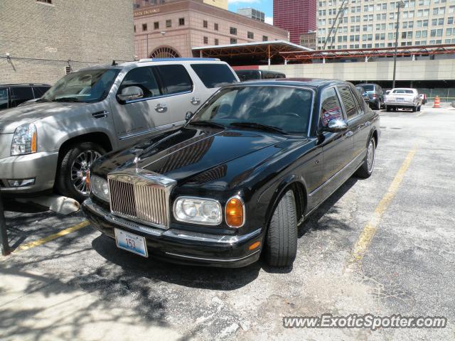 Rolls Royce Silver Seraph spotted in Chicago, Illinois