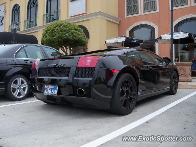 Lamborghini Gallardo spotted in Houston, Texas