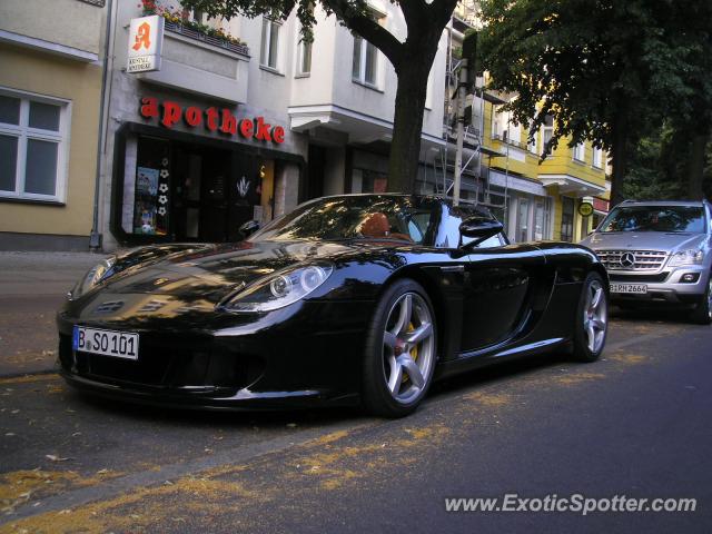 Porsche Carrera GT spotted in Berlin, Germany