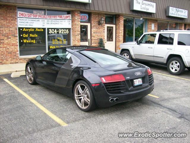 Audi R8 spotted in Barrington , Illinois