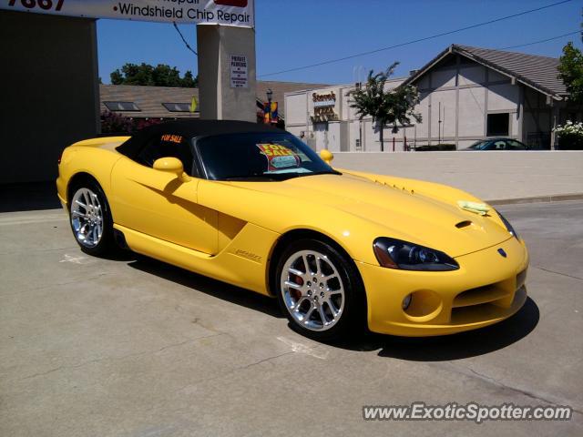 Dodge Viper spotted in Fair Oaks, California