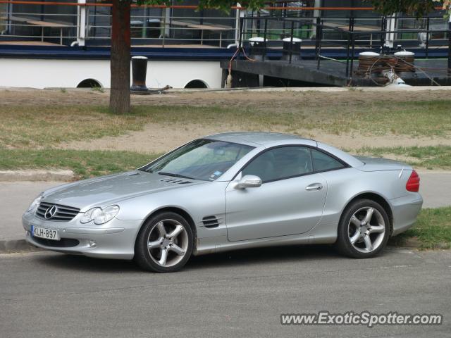 Mercedes SL600 spotted in Budapest, Hungary