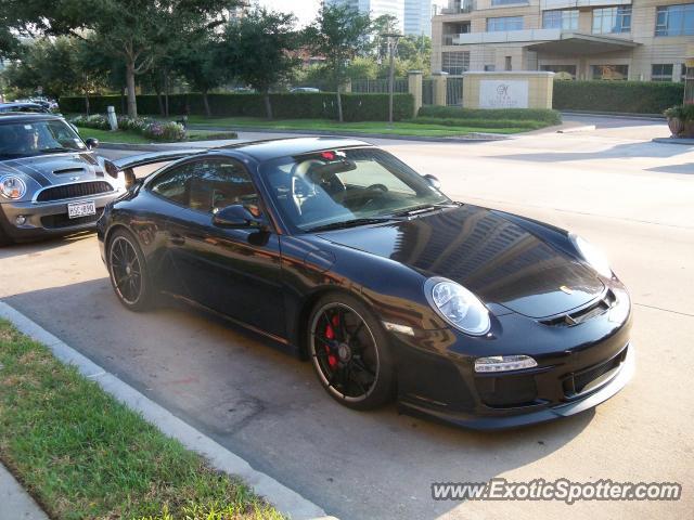 Porsche 911 GT3 spotted in Houston, Texas