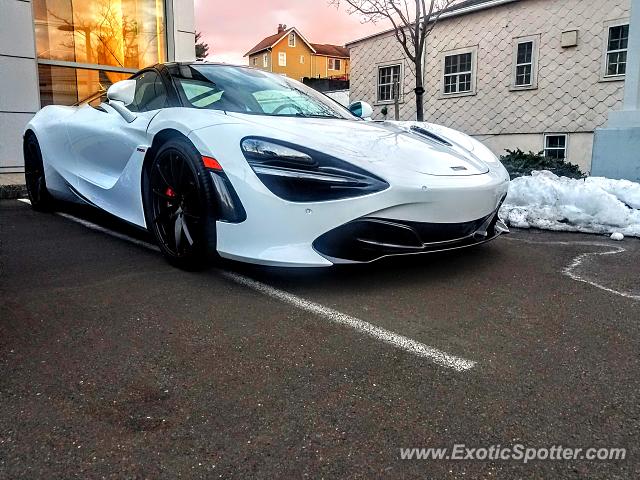 Mclaren 720S spotted in Greenwich, Connecticut