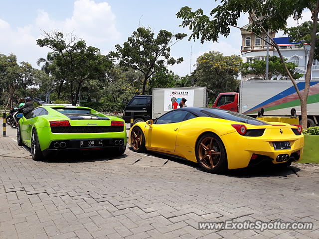 Ferrari 458 Italia spotted in Jakarta, Indonesia