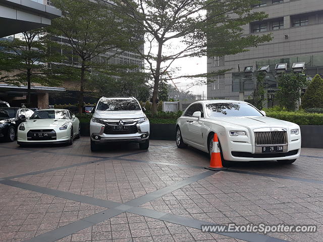 Rolls-Royce Ghost spotted in Jakarta, Indonesia