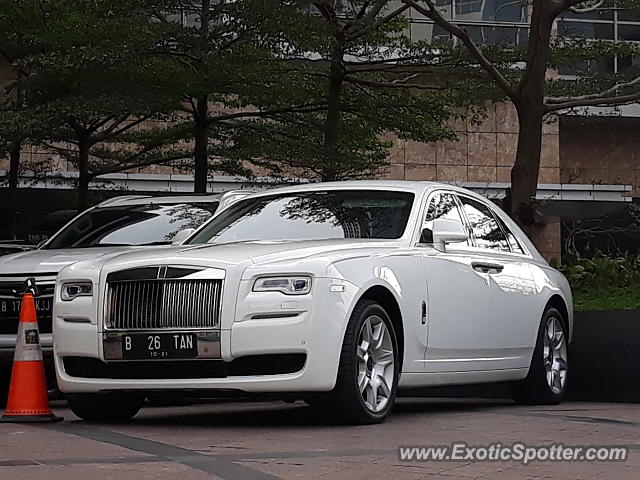 Rolls-Royce Ghost spotted in Jakarta, Indonesia