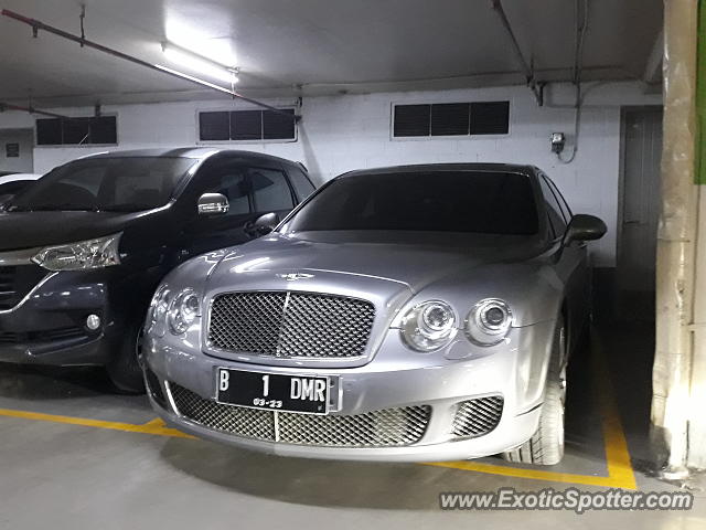 Bentley Flying Spur spotted in Jakarta, Indonesia