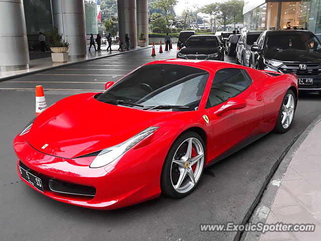 Ferrari 458 Italia spotted in Jakarta, Indonesia