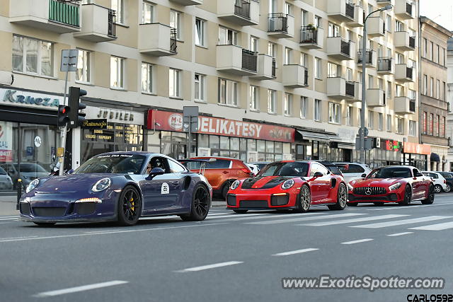 Porsche 911 GT2 spotted in Warsaw, Poland