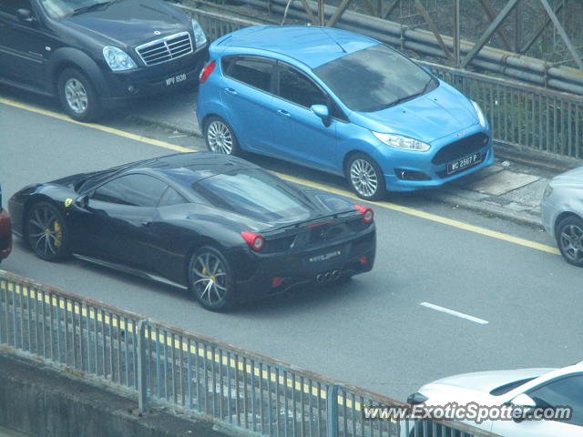 Ferrari 458 Italia spotted in Kuala lumpur, Malaysia