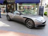 Aston Martin DB11