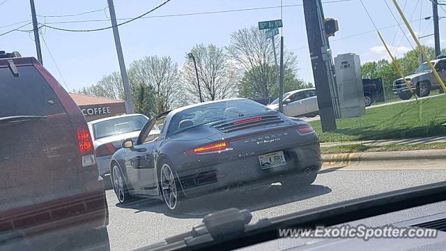 Porsche 911 spotted in Hickory, North Carolina