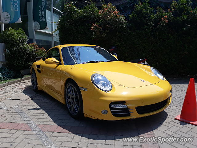 Porsche 911 Turbo spotted in Jakarta, Indonesia