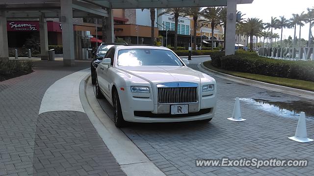 Rolls-Royce Ghost spotted in Sarasota, Florida