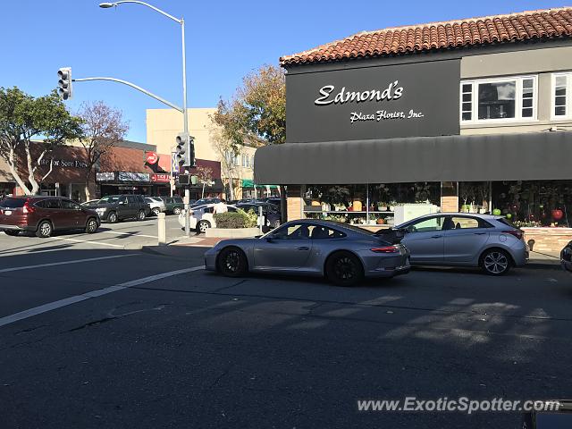 Porsche 911 GT3 spotted in San Mateo, California