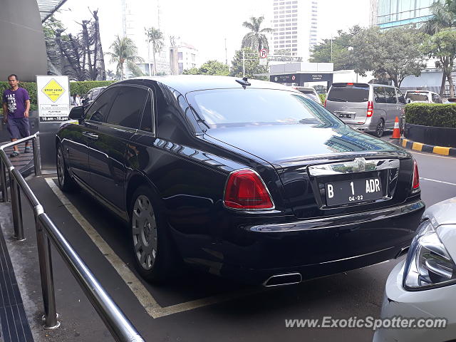 Rolls-Royce Ghost spotted in Jakarta, Indonesia