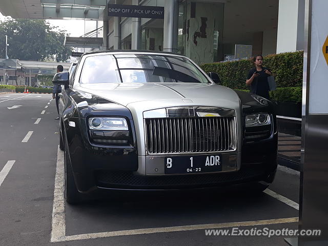 Rolls-Royce Ghost spotted in Jakarta, Indonesia