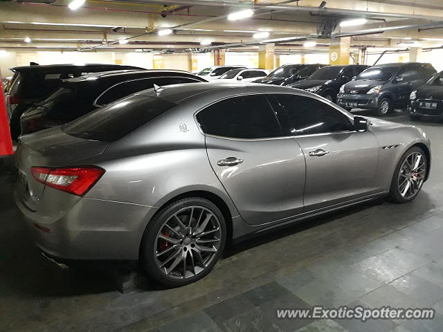 Maserati Ghibli spotted in Jakarta, Indonesia