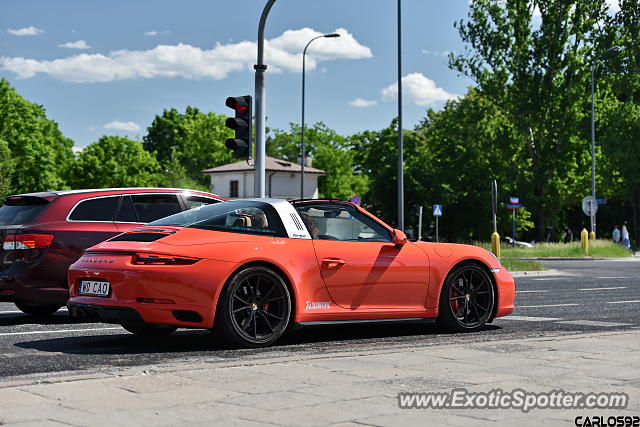 Porsche 911 spotted in Warsaw, Poland